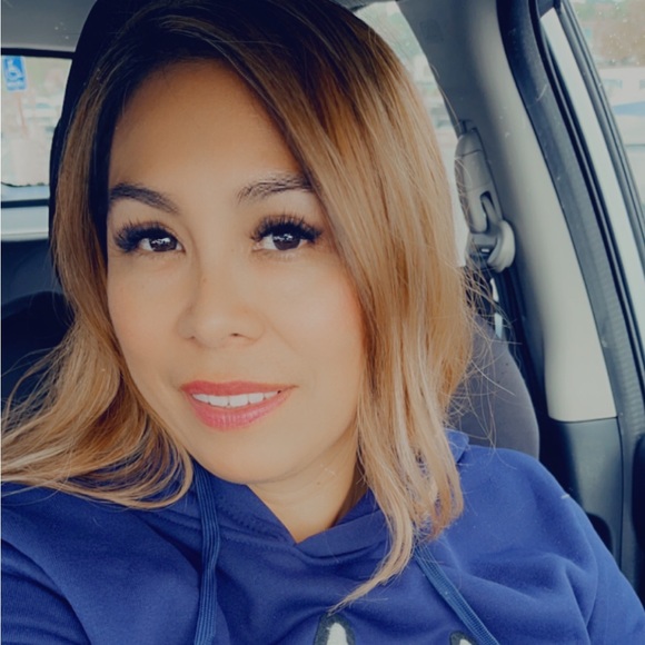 Meet your Posher, Adi - Picture 1 of 1